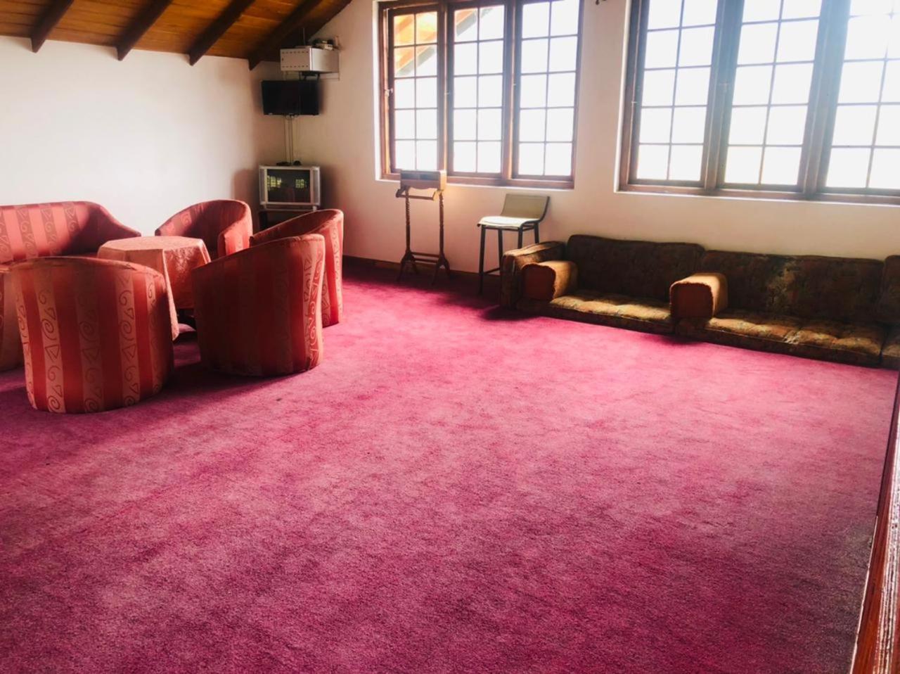 Hikers Inn ヌワラ・エリヤ エクステリア 写真