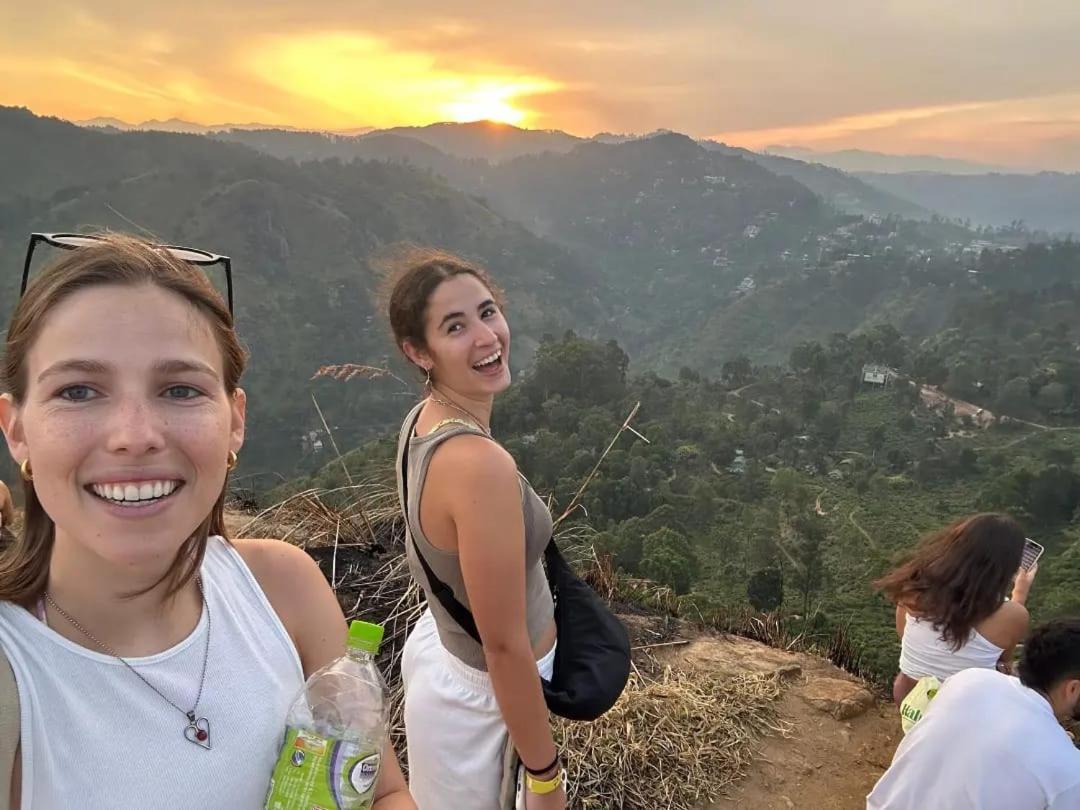 Hikers Inn ヌワラ・エリヤ エクステリア 写真